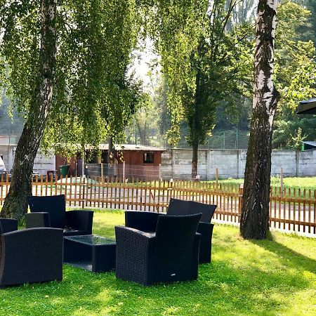 Skolici Stredisko Abena S Ubytovanim Appartement Ostrava Buitenkant foto